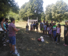 Нови игрища за децата в боляровски села
