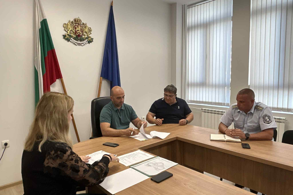 В област Ямбол няма регистрирани огнища на шарка по дребните преживни животни. Във връзка с усложнената епизоотична обстановка в страната, областният управител...