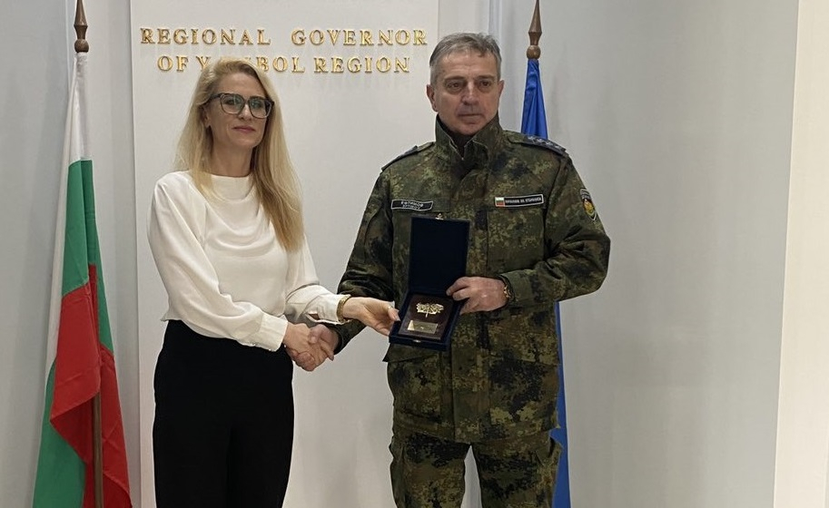 Вчера бе проведена среща между областния управител на област Ямбол Биляна Кавалджиева-Димитрова, началника на отбраната адмирал Емил Ефтимов и кмета на...