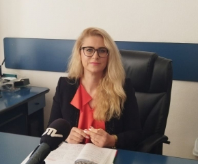 Областният управител на Ямбол, Биляна Кавалджиева-Димитрова, участва в среща на областните управители в страната с премиера Денков