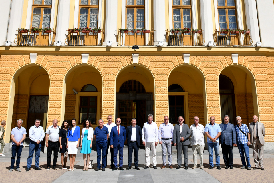 Община Сливен бе днес домакин на среща на кметовете от Регионалната асоциация на общините „Тракия“. На провелото се разширено заседание на Управителния...