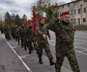 Обявени са 24 вакантни места за военнослужещи в поделения на Сухопътни войски в Ямболския гарнизон