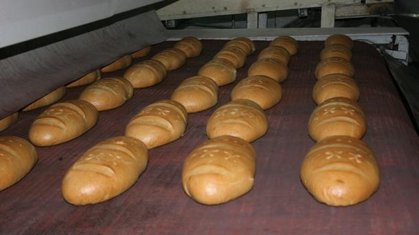 Хлябът ще поскъпва, каза пред БНР Мариана Кукушева – председател на Националния браншови съюз на хлебарите и сладкарите. По думите ѝ причините са комплексни...