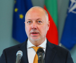Водена от премиера делегация ще присъства на тържествената церемония по инаугурация на папа Лъв XIV