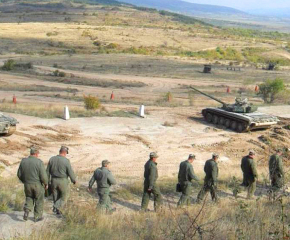 На огневия комплекс „Батмиш" край Сливен от 4 януари започват планирани стрелби