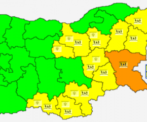 Оранжев код за валежи в Бургас, жълт - за още 12 области