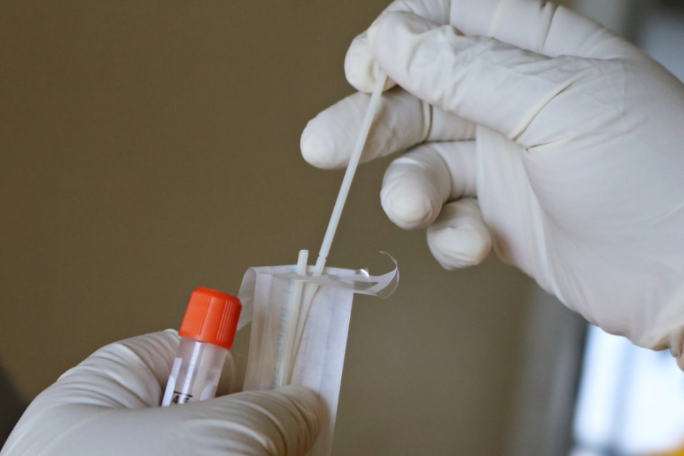Нови осем положителни проби за коронавирус са регистрирани в Ямболска област в деня с рекорден брой заразени в страната, съобщават от Делник. Сред новите...