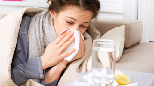 Грипът продължава да настъпва. Втората вълна за сезона доведе до обявяването на грипна епидемия в Бургаска област и в Община Варна.
От днес в грипна ваканция...