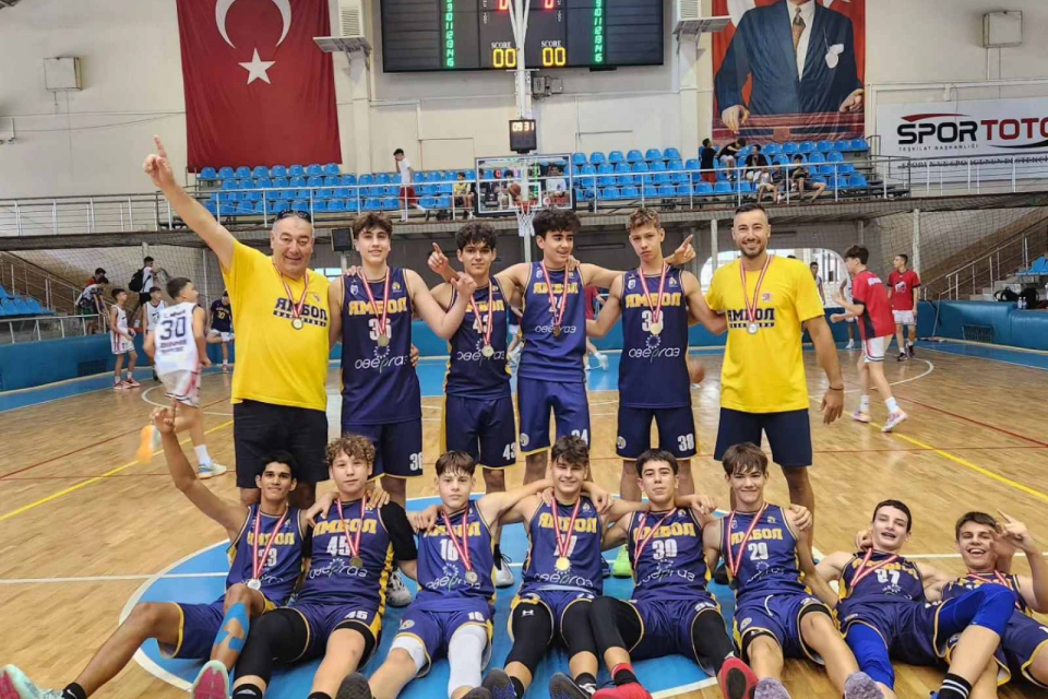Младите надежди на баскетболен клуб „Ямбол“ ще се включат в престижен турнир на европейската младежка баскетболна лига, която ще се проведе в Лученец,...