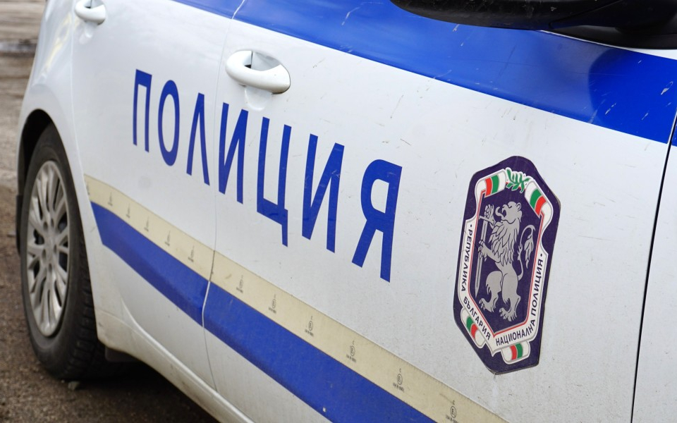 Полицията разследва смъртта на 7-годишно дете, в самоковското село Ковачевци. Екип на Спешна помощ е констатирал смъртта на момиченцето снощи, 50 минути...
