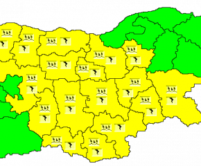 Отново жълт код за силен дъжд и гръмотевици в Ямбол, Сливен и още 15 области 