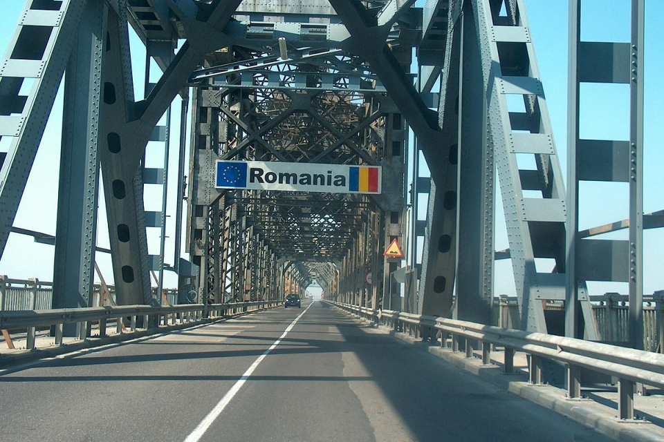Отпаднаха ограниченията за пътуване от България към Румъния, съобщи пресцентърът на Министерството на външните работи.По информация на посолството ни в...