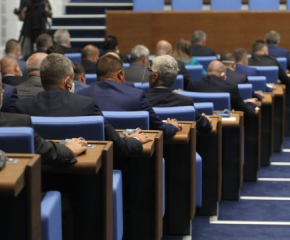 Парламентът създаде временни комисии за 'Лукойл", "Турски поток" и Агенция Митници