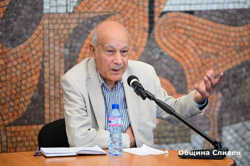 Побратимените на Сливен градове ще окажат чест на Града под Сините камъни по повод Димитровден. Музикантите от проекта на маестро Георги Калайджиев „Музиката...