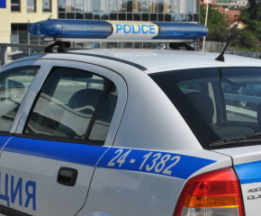 Полицията в Харманли задържа четирима каналджии