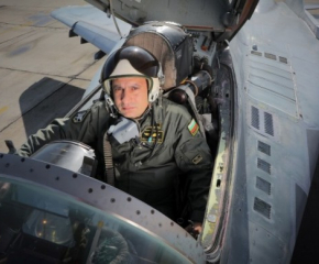 Посмъртно повишиха пилота Валентин Терзиев в звание "подполковник"