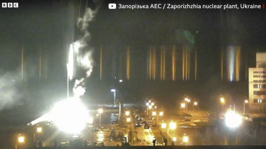 Пожарът в близост до АЕЦ „Запорожие“ в Украйна е потушен. Кметът на град Енергодар уточни, че бойните действия в района на централата са прекратени, съобщава...