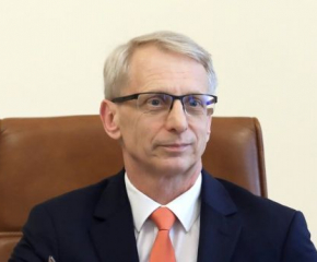 Премиерът Денков представя България на форума в Давос