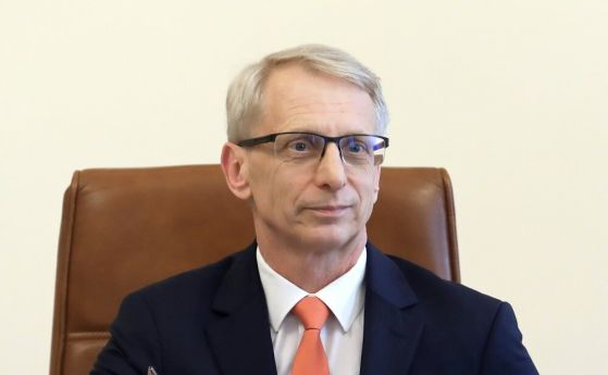 Министър-председателят акад. Николай Денков ще участва в извънредното заседание на Европейския съвет в Брюксел, съобщиха от правителствената пресслужба.
Очаква...