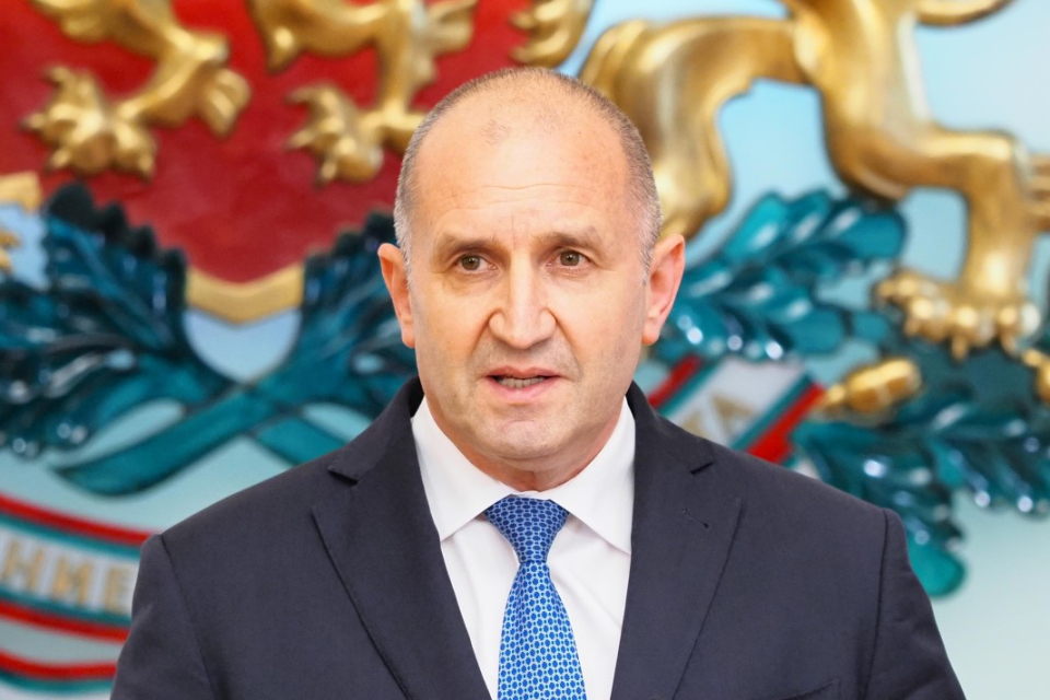 Президентът Румен Радев наложи вето върху разпоредби от приетите на 31-и юли промени в Закона за държавата собственост. 

В мотивите си държавният глава...
