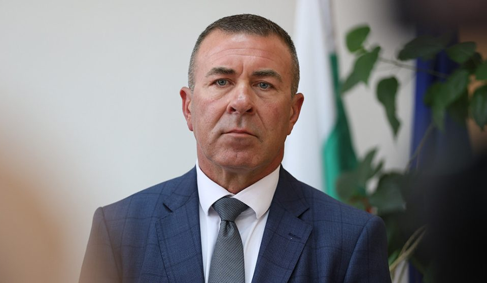 Президентът подписа указ за назначаването на Мирослав Рашков за главен секретар на МВР, съобщават от пресцентъра на президентството.Румен Радев възлага...