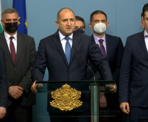 Президентът Радев: Няма военна заплаха за България, но има рискове