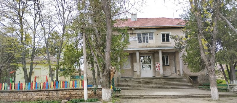 Ремонтните дейности по покрива на НЧ „Изгрев“ в сливенското село Глуфишево приключиха. За това съобщиха от Дирекция „Общинска инфраструктура“.
По изпълнение...