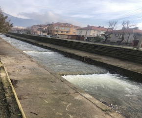 Продължава почистването на реките на територията на община Сливен