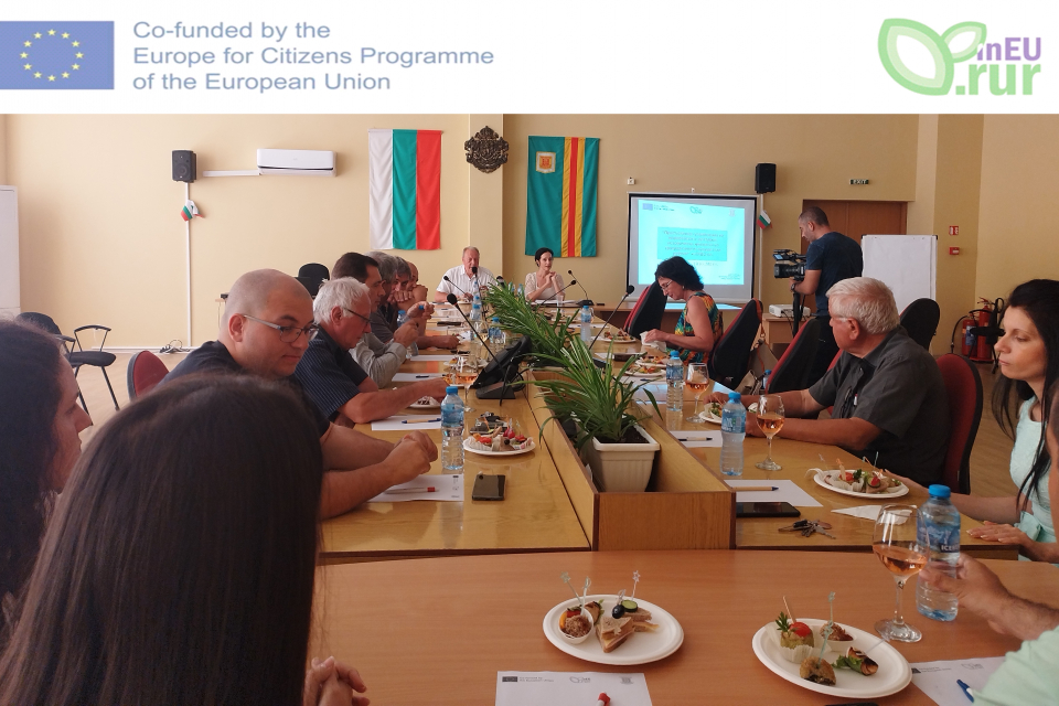 Лозаро-винари и кметове, кметски наместници дискутираха днес в Болярово повишаването на атрактивността на общината чрез използване на културно-историческите...