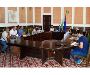 Проведоха се консултации за определяне състава на СИК на изборите на 27 октомври