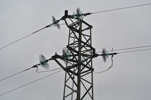 Служители на Министерството на енергетиката проверяват готовността на "Електроенергиен системен оператор" и "Електроразпределение Юг" в Карлово, Калофер,...