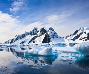 Първата група от 30-ата българска антарктическа експедиция заминава за Ледения континент