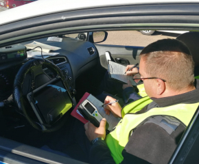 Пътна полиция проверява техническата подготовка на автомобилите за зимния сезон