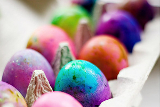 Община Сливен кани жители и гости на града да се включат в работилница за боядисване на великденски яйца на 21 април – Велики четвъртък от 12 ч. Тя ще...