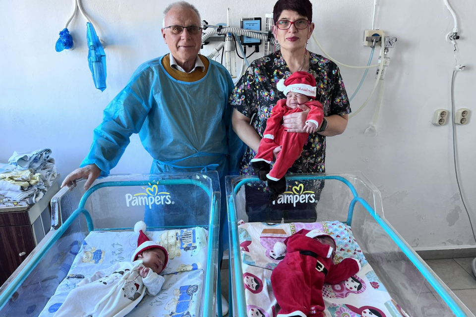 Седем „коледни“ бебета се родиха в ямболската болница „Св. Пантелеймон“. В дните на Рождественските празници от 24-и до 26 декември в АГ отделението проплакаха...