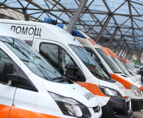 Шофьор на линейка е с опасност за живота след нанесен побой в Бургаско