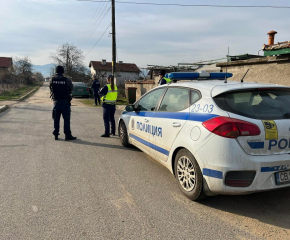 След масовия ромски бой: Полиция и жандармерия пазят селата Тъжа и Манолово