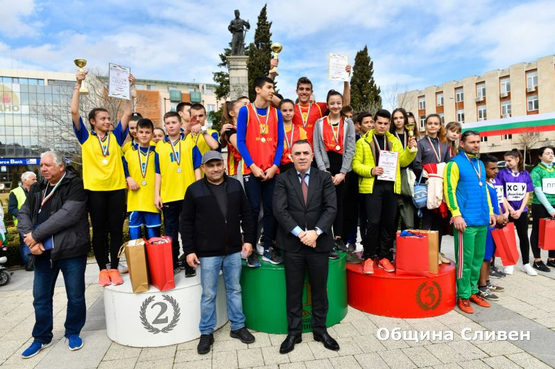 За 59-и път ще бъде даден старт на лекоатлетическата щафета „Освободител“ в Сливен. Традиционно, тя ще се проведе на 3 март – в чест на Националния празник...