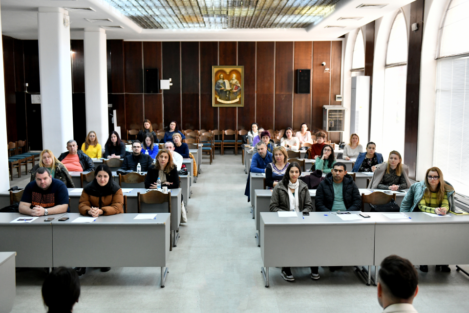 Днес 07 март 2024 г., в Сливен се провежда специализирано обучение за педагогически специалисти от региона на тема „Новите измерения на трафика на хора...