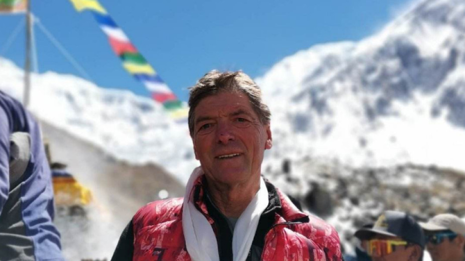 Сливенският алпинист Господин Динев разказа за експедицията си в опит за изкачване на връх Анапурна в Хималаите на среща в общинската зала „Май“ днес....