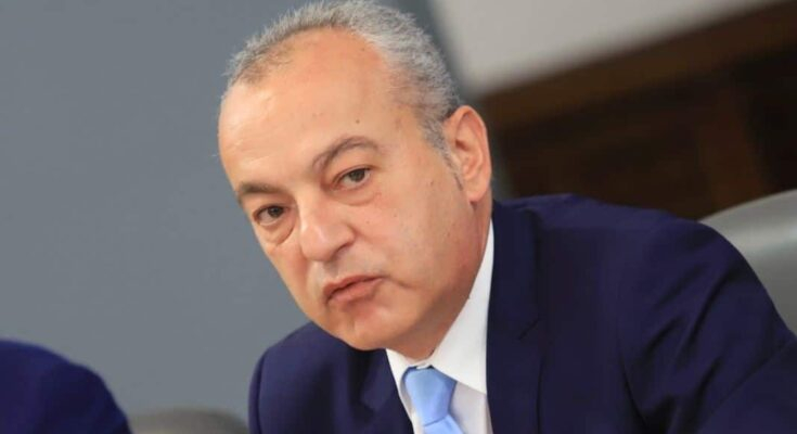 Служебният премиер Гълъб Донев ще проведе среща с областните управители в петък в резиденция „Бояна“, съобщиха от правителствената пресслужба. В срещата...