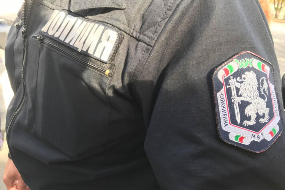 Специализираната операция е реализирана под наблюдението на прокуратурата, с мярка за неотклонение в ареста остава 44-годишен мъж
Разследването започнало на...