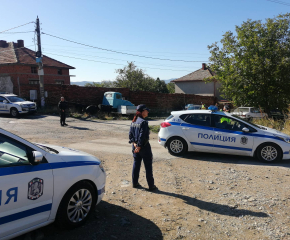 Специализирана полицейска операция се провежда в град Твърдица