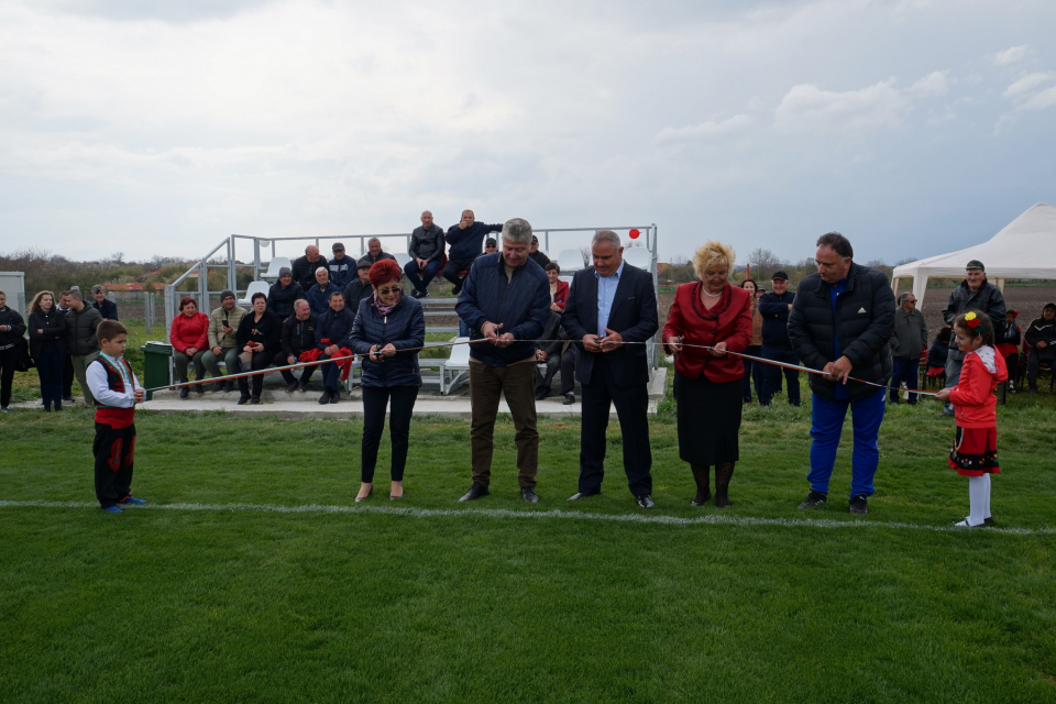 В истински празник за село Бояджик се превърна официалното откриване на спортния комплекс „Априлец“, което беше част от празничните прояви за Деня на община...