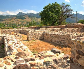 Средновековен събор "Помни славата" в крепостта Туида