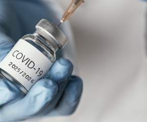Стартира имунизацията с новите ваксини срещу COVID-19