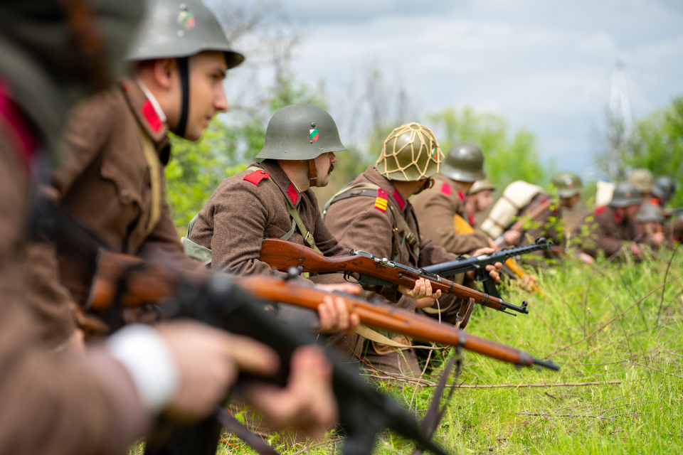 Сраженията на 29-и Ямболски пехотен полк край Драва през април 1945 година бяха пресъздадени на живо пред стотици жители и гости на Ямбол в Музея на бойната...