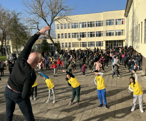 СУ„Д-р Петър Берон“ в Болярово беше първи домакин на регионалния тур на инициативата на Община Ямбол „Играй гимнастика, бъди здрав!