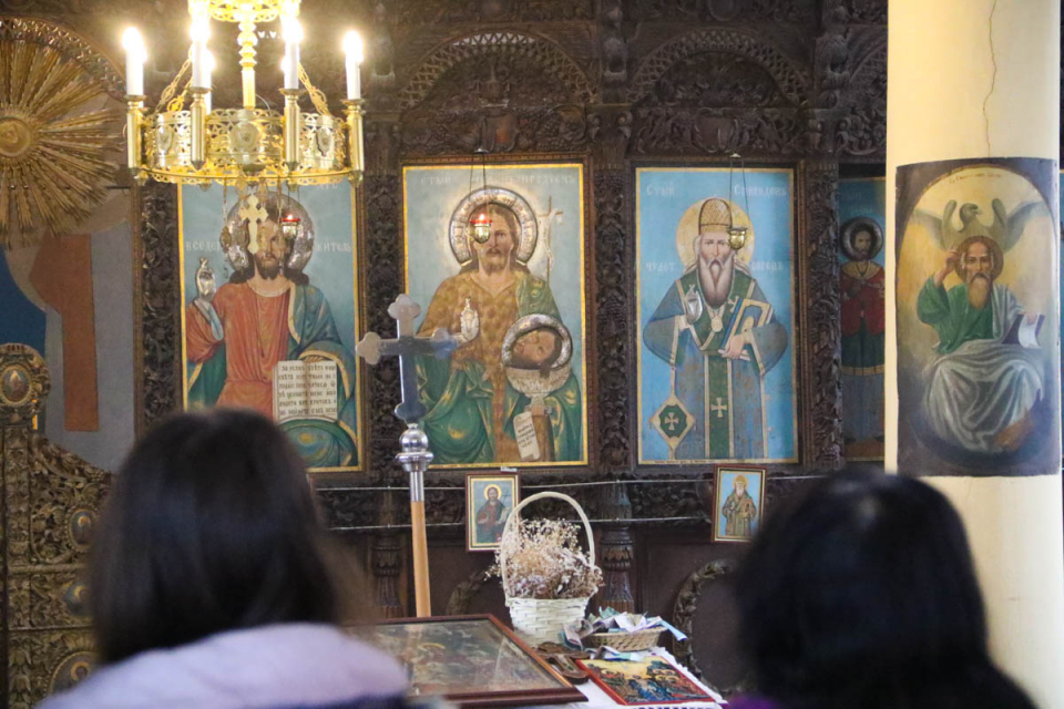 На 7 януари православните християни почитат паметта на Св. Йоан Кръстител, който е наричан още "Предтеча", поради факта, че е подготвял хората за раждането...