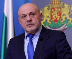 Три милиарда лева по Плана за възстановяване стопяват дефицита наполовина